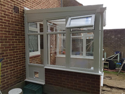 glass roof conservatory bungalow